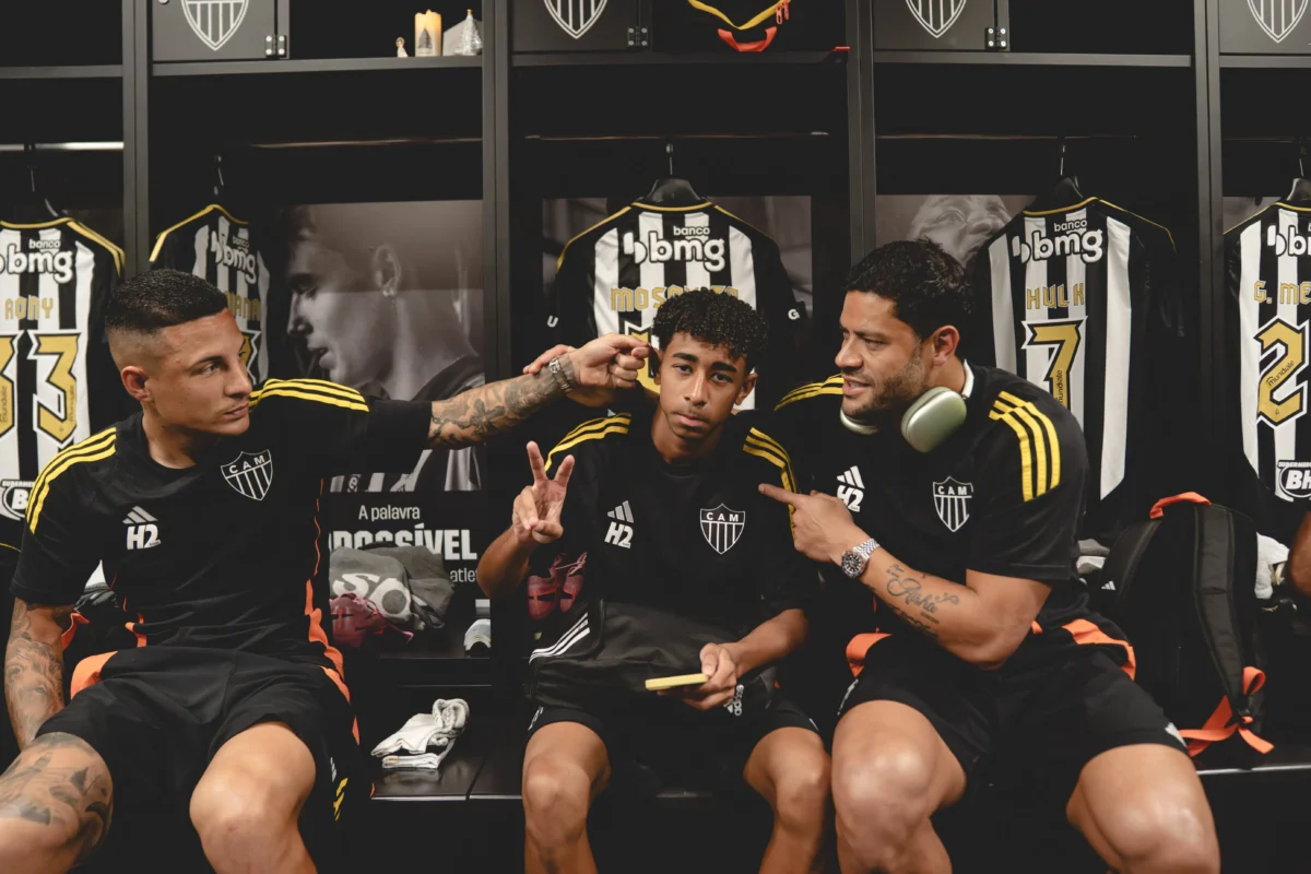 Atlético-MG: Mosquito, joia da base, renova contrato com aumento da multa rescisória