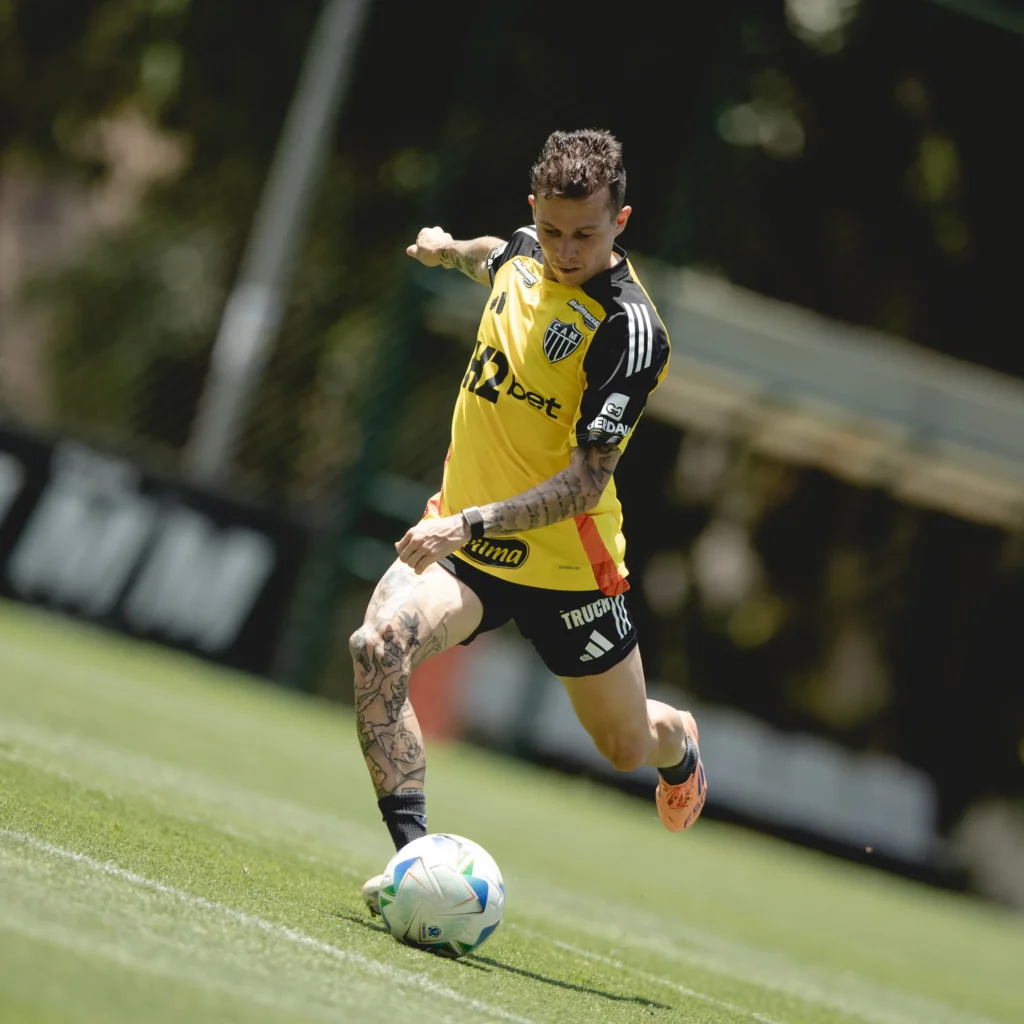 Atlético-MG: Sampaoli conta com retorno de volante e tem desfalque no meio; confira escalação provável