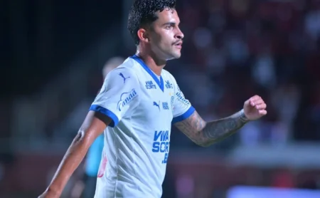 Bahia Busca Renovação com Nestor, Utilizando Dívida do São Paulo Junto ao Grupo City