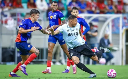 Bahia superará Internacional e Grêmio em poucos anos, prevê jornalista
