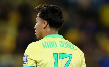 Barcelona: R$ 218 Milhões Podem Selar o Maior Negócio da História do Cruzeiro por Kaio Jorge