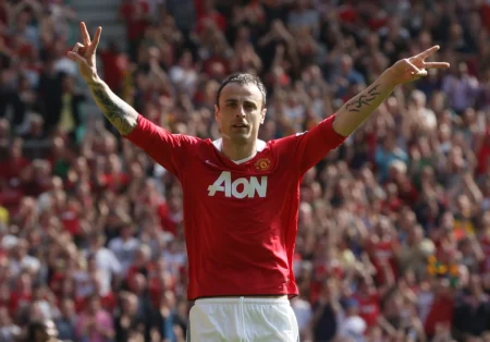 Berbatov, ex-Tottenham e Manchester United, relata sequestro na Bulgária aos 18 anos
