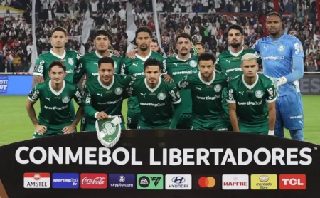 Casagrande avalia chance do Palmeiras contra LDU na Libertadores: "Muito difícil"