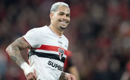 Casares Elabora Planejamento para 2026 com Lucas, Oscar e Luciano como Pioneiros do São Paulo