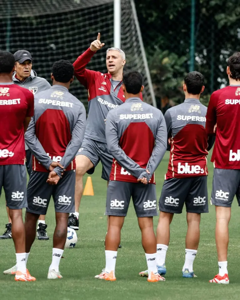 Contratos do São Paulo: Pablo Maia com vínculo mais extenso; quatro jogadores podem deixar o clube Contratos do São Paulo: Pablo Maia com vínculo mais extenso; quatro jogadores podem deixar o clube