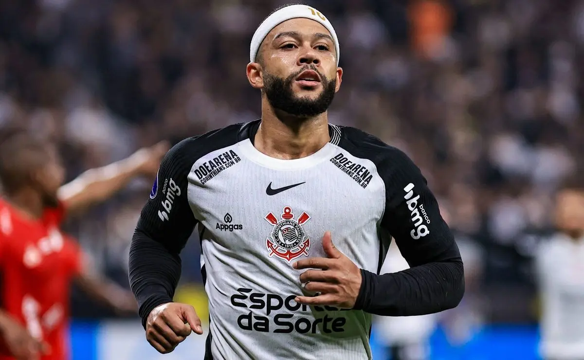 Corinthians e Memphis Depay: Decisão sobre renovação com corte salarial definida em reunião Corinthians e Memphis Depay: Decisão sobre renovação com corte salarial definida em reunião