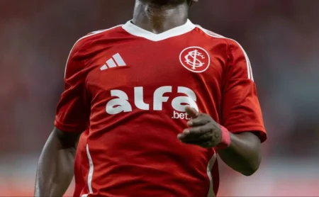 Crise na Alfa preocupa Internacional; patrocinadora encerra vínculo com o Palmeiras