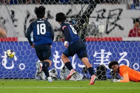 Crítica estrangeira: Brasil sofre "Desastre" à mão do Japão