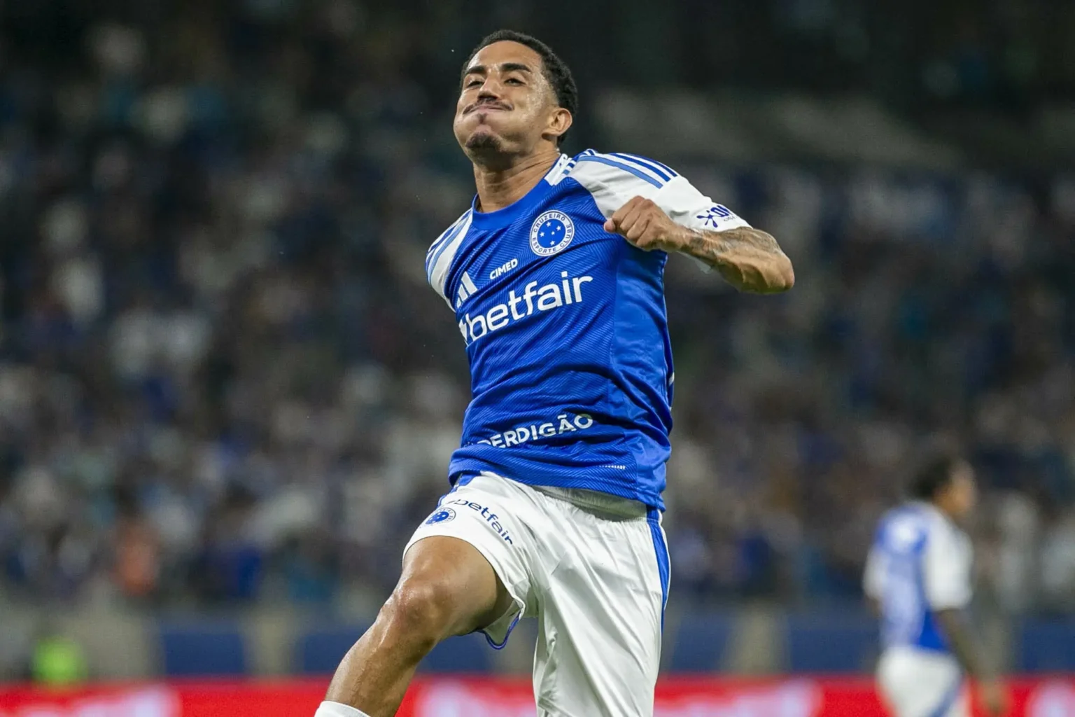 Cruzeiro oscila, mas reage ao jejum e vê a Libertadores mais próxima