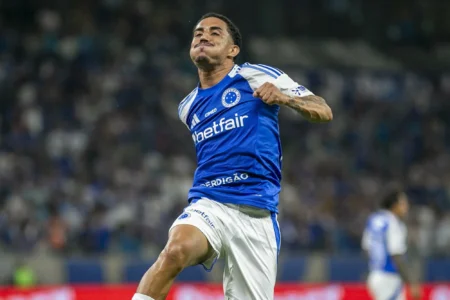 Cruzeiro oscila, mas reage ao jejum e vê a Libertadores mais próxima