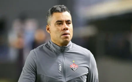 Cruzeiro x Vitória: Jair Ventura aposta em dupla de volantes inédita no Brasileirão Betano