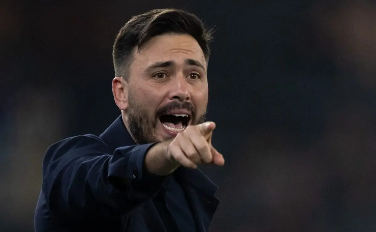 Davide Ancelotti ressalta vitória do Botafogo apesar dos desfalques: “O elenco sabe o objetivo que temos” Davide Ancelotti ressalta vitória do Botafogo apesar dos desfalques: “O elenco sabe o objetivo que temos”