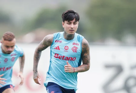 Escalação do Flamengo: Pulgar volta, mas Filipe Luís enfrentará cinco desfalques no clássico