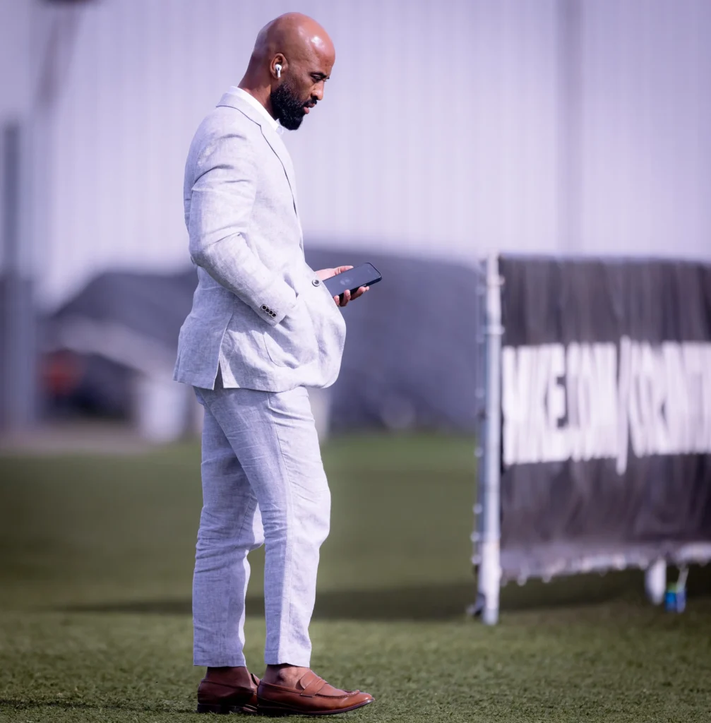 Fabinho refuta desconforto com pressão por demissão no Corinthians: "Entusiasmado"