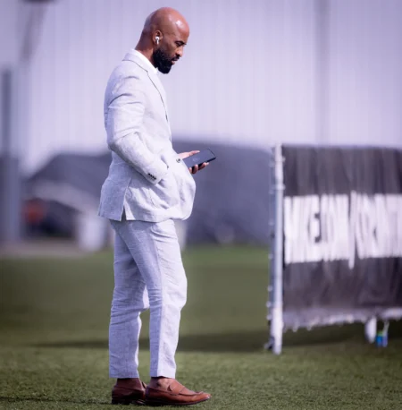 Fabinho refuta desconforto com pressão por demissão no Corinthians: Entusiasmado Fabinho refuta desconforto com pressão por demissão no Corinthians: "Entusiasmado"