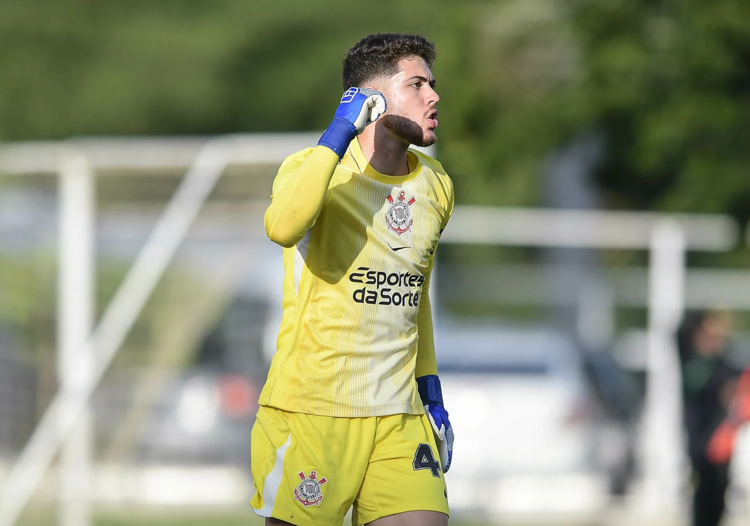 Felipe Longo: "Milagre" contra o Vitória impulsiona moral para seguir no Corinthians