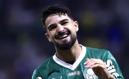 Flaco López estreia com autoridade ao lado de Messi no jogo entre Argentina e Porto Rico