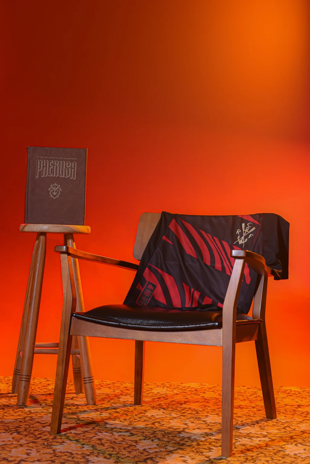 Flamengo Apresenta Camisa Comemorativa de 130 Anos; Confira os Preços