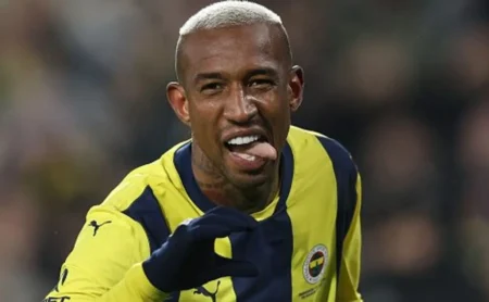 Flamengo contata Talisca; proposta depende da venda de Michael, Juninho ou Cebolinha Flamengo contata Talisca; proposta depende da venda de Michael, Juninho ou Cebolinha