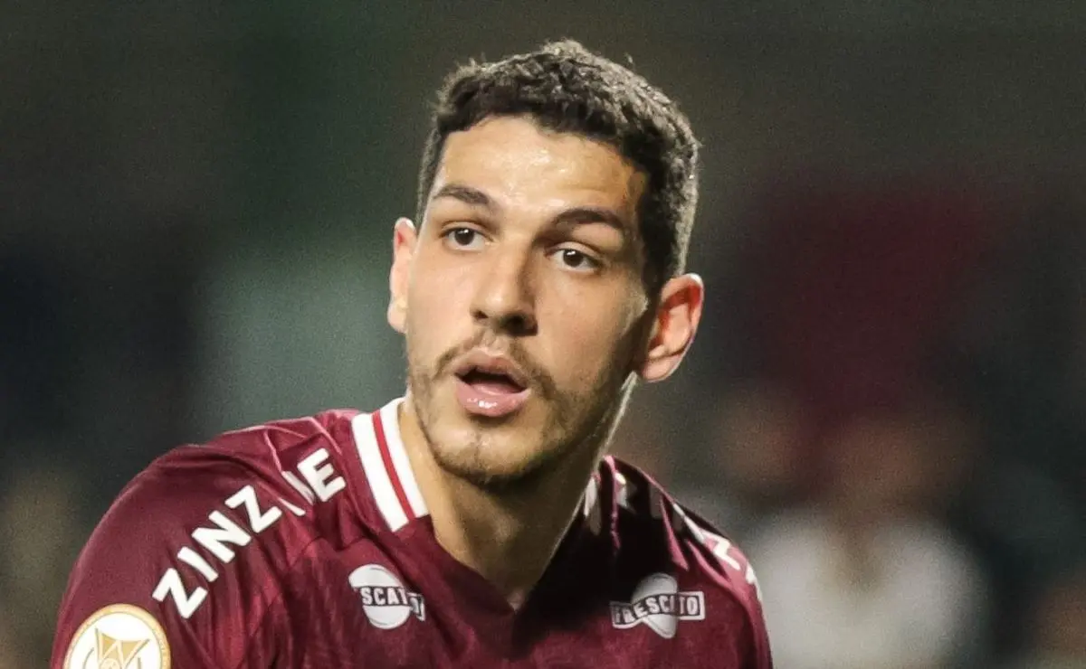 Flamengo Só Vai Tentar Contratação de Nino se Vender Ortiz ou Léo Pereira, Afirma Jornalista Flamengo Só Vai Tentar Contratação de Nino se Vender Ortiz ou Léo Pereira, Afirma Jornalista