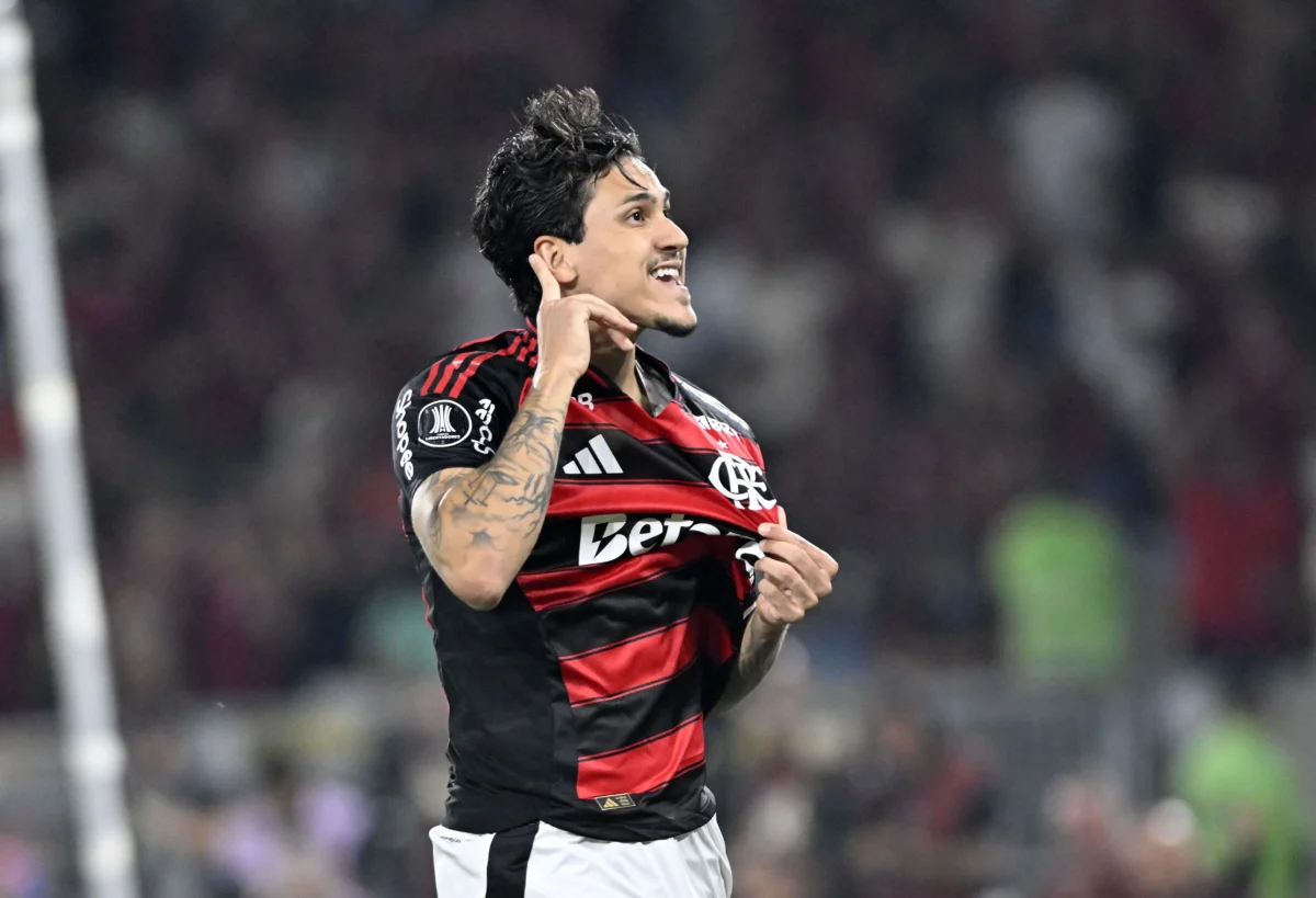 Flamengo vê números declinar sem Pedro e tenta reorganizar setor ofensivo em momento crítico do ano. Flamengo vê números declinar sem Pedro e tenta reorganizar setor ofensivo em momento crítico do ano.