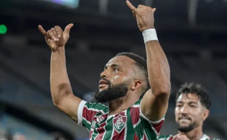 Fluminense tem o G-6 do Brasileirão como alvo e aposta no Maracanã para alcançar o objetivo