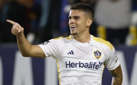 Gabriel Pec Conquista 32º Gol pelo Los Angeles Galaxy e Desbloqueia Valor Milionário para o Vasco