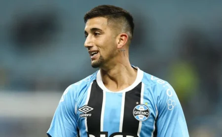 Grêmio não prioriza a permanência de Cristian Olivera; clubes mexicanos demonstram interesse