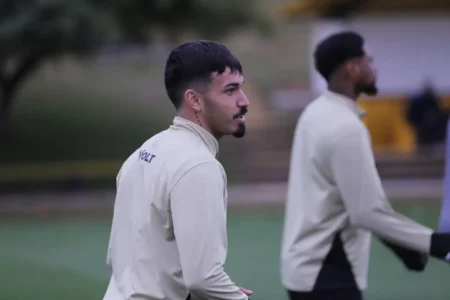 Gui Lobo se Lesiona e Pode Desfalcar o Criciúma na Reta Final da Série B