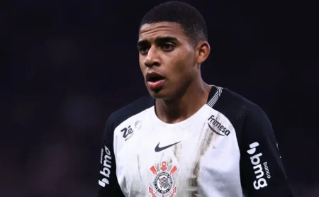 Gui Negão e a Queda de Minutos Pós-Retorno de Yuri Alberto e Memphis Depay no Corinthians