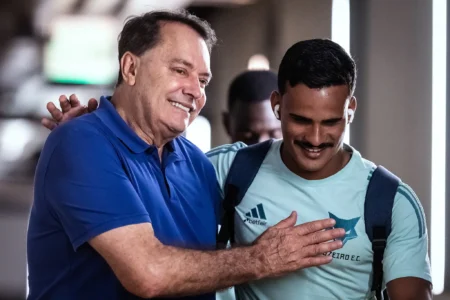 Jovens talentos do Cruzeiro: nomes em evidência com potencial de venda