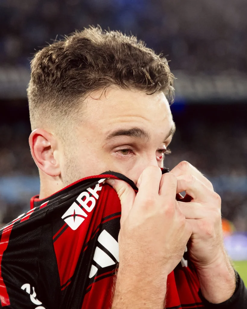 Léo Ortiz lidera força-tarefa para enfrentar o Flamengo na semifinal e revela emoção: "Não sei quando teria outra chance"