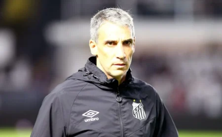 Luan Peres: Intensidade de Vojvoda no comando do Santos elogiada