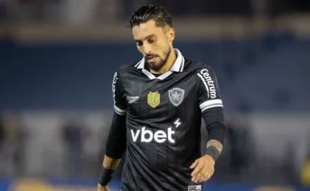 Mastriani, do Botafogo, Foca no Futuro com Curso de Gestão Esportiva