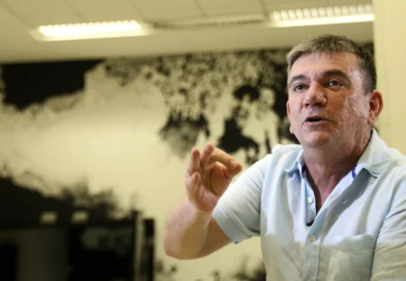 MP denuncia Andrés e gerente financeiro por uso irregular de cartão corporativo do Corinthians MP denuncia Andrés e gerente financeiro por uso irregular de cartão corporativo do Corinthians