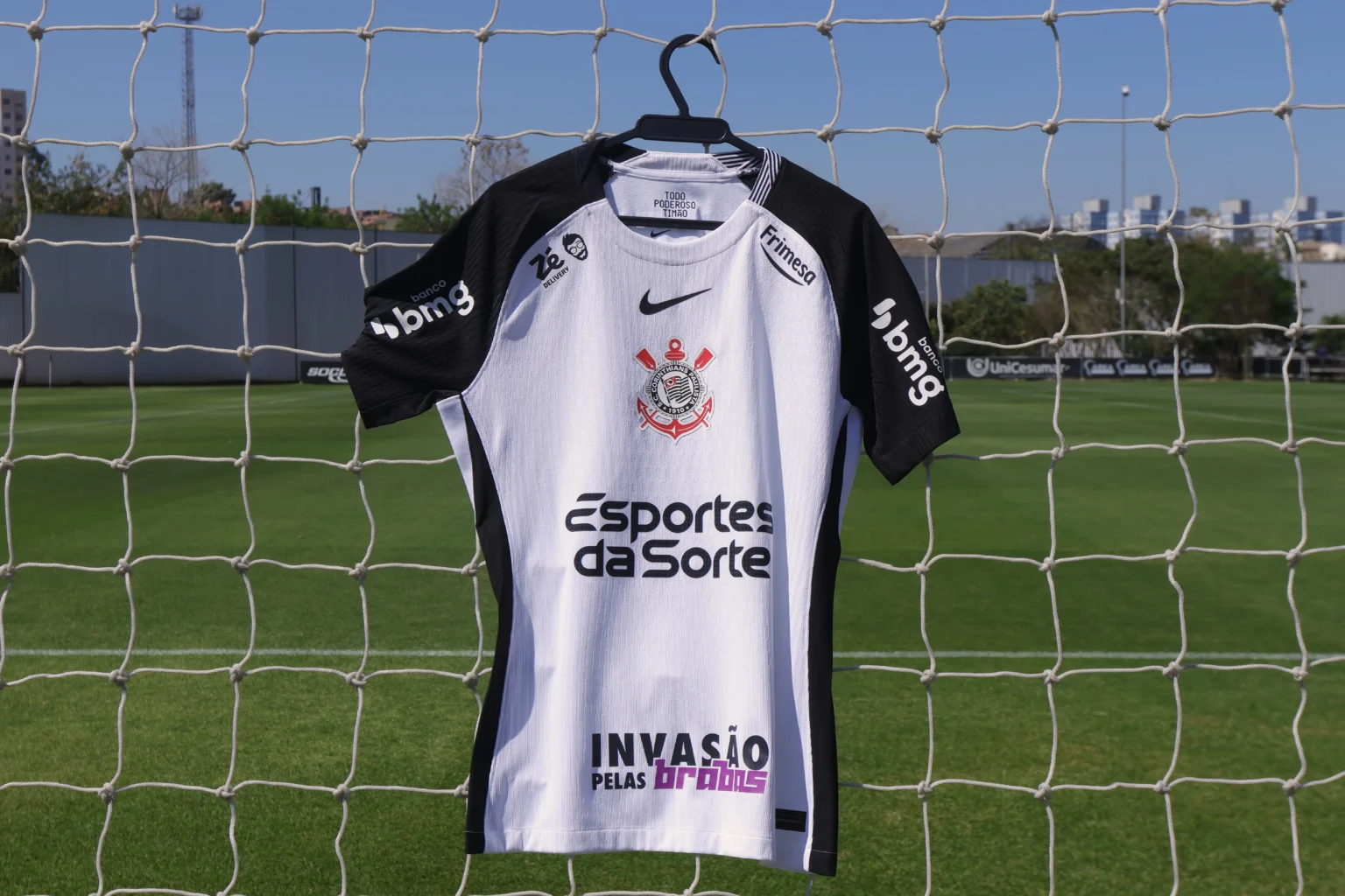 Polícia Civil investiga possíveis desvios de material esportivo no Corinthians a pedido do Ministério Público