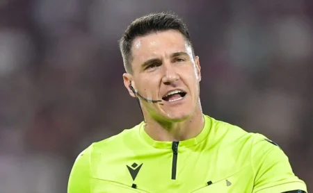 Rafael Klein: O Árbitro de Palmeiras x Cruzeiro e Seu Histórico de Controvérsias