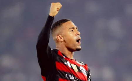 Samuel Lino perde chance incrível e Cássio 'brilha' em confronto direto pela liderança