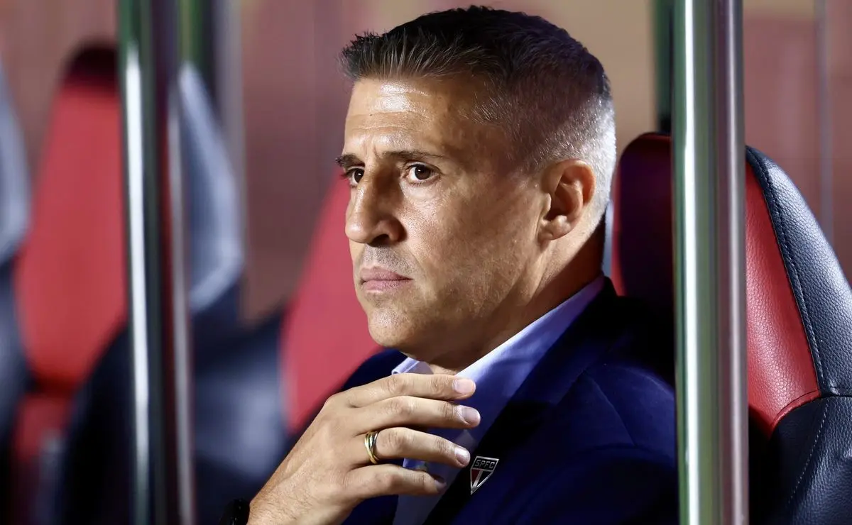 São Paulo: Mais Dois Desfalques Confirmados para o Confronto Contra o Vasco no Brasileirão São Paulo: Mais Dois Desfalques Confirmados para o Confronto Contra o Vasco no Brasileirão