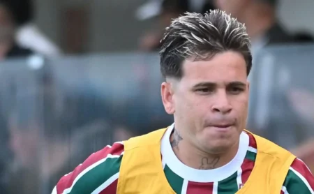 Soteldo causa climão no Fluminense após postagem polêmica e é cobrado por dirigentes