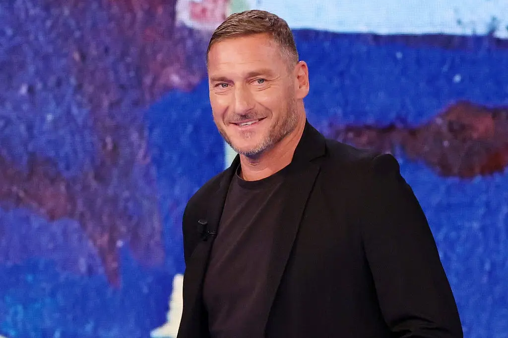 Totti revela quase ida para o Real Madrid na era clássica: Só faltou assinar Totti revela quase ida para o Real Madrid na era clássica: "Só faltou assinar"