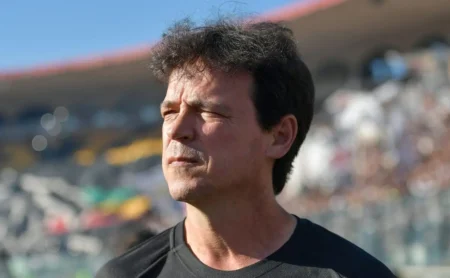 Vasco se informa, e Fluminense encara clássico no Brasileirão como ‘prévia’ da Copa do Brasil Vasco se informa, e Fluminense encara clássico no Brasileirão como ‘prévia’ da Copa do Brasil