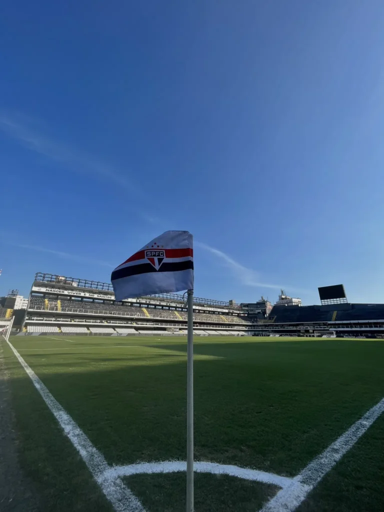 Vila Belmiro: Novo palco para os jogos decisivos do São Paulo no Brasileirão