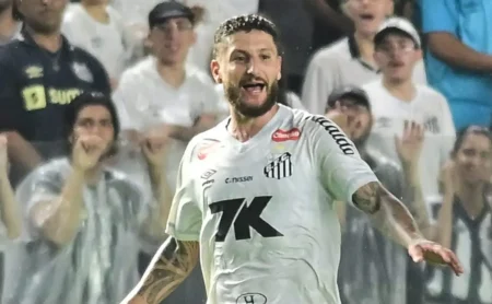 Zé Rafael comemora vitória e louva o alto nível da equipe do Santos Zé Rafael comemora vitória e louva o alto nível da equipe do Santos