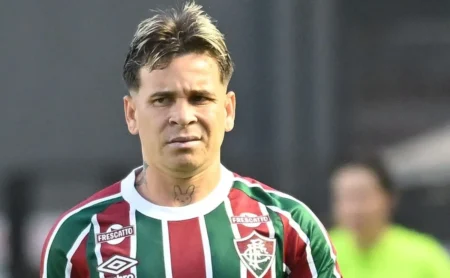 Zubeldía Busca Resgatar Confiança de Soteldo no Fluminense Pós-Pressão da Torcida