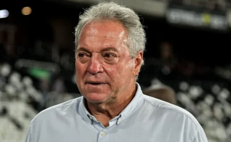 Abel Braga crava permanência do Internacional na Série A, rival do Santos contra o rebaixamento