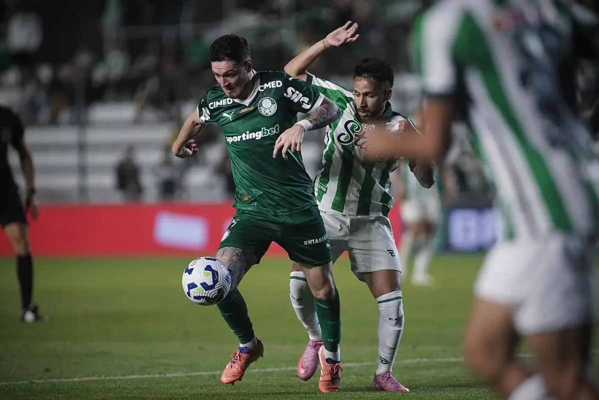 Aníbal Moreno: Desfalque Certo do Palmeiras Contra o Santos no Brasileiro