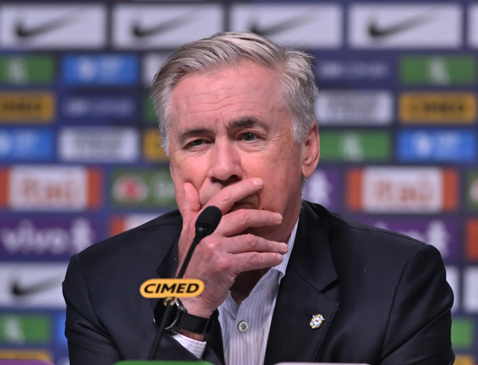 Ancelotti: "Prioridade é a seleção brasileira" na convocação de jogadores de Palmeiras e Flamengo