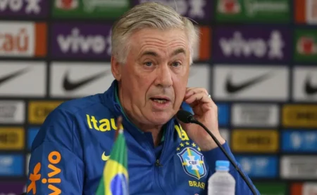 Ancelotti Confirma Alisson na Seleção, Mas Disputa por Vagas de Goleiro para a Copa Segue Aberta