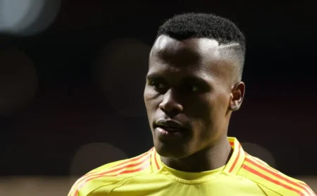 Arias Gera Frustração no Flamengo e Descarta Retorno ao Brasil em 2026